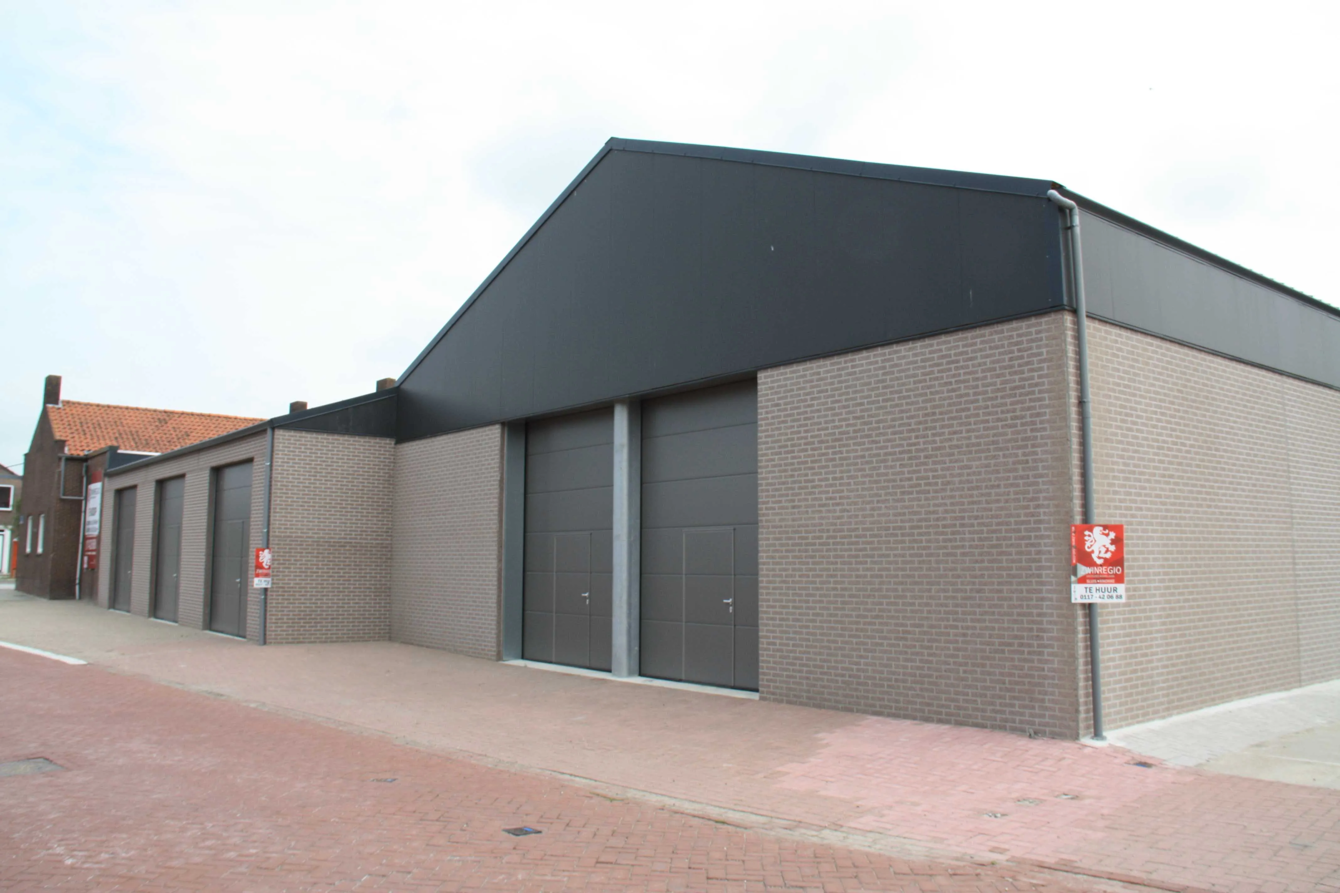 Loodsen in Schoondijke, Tragel